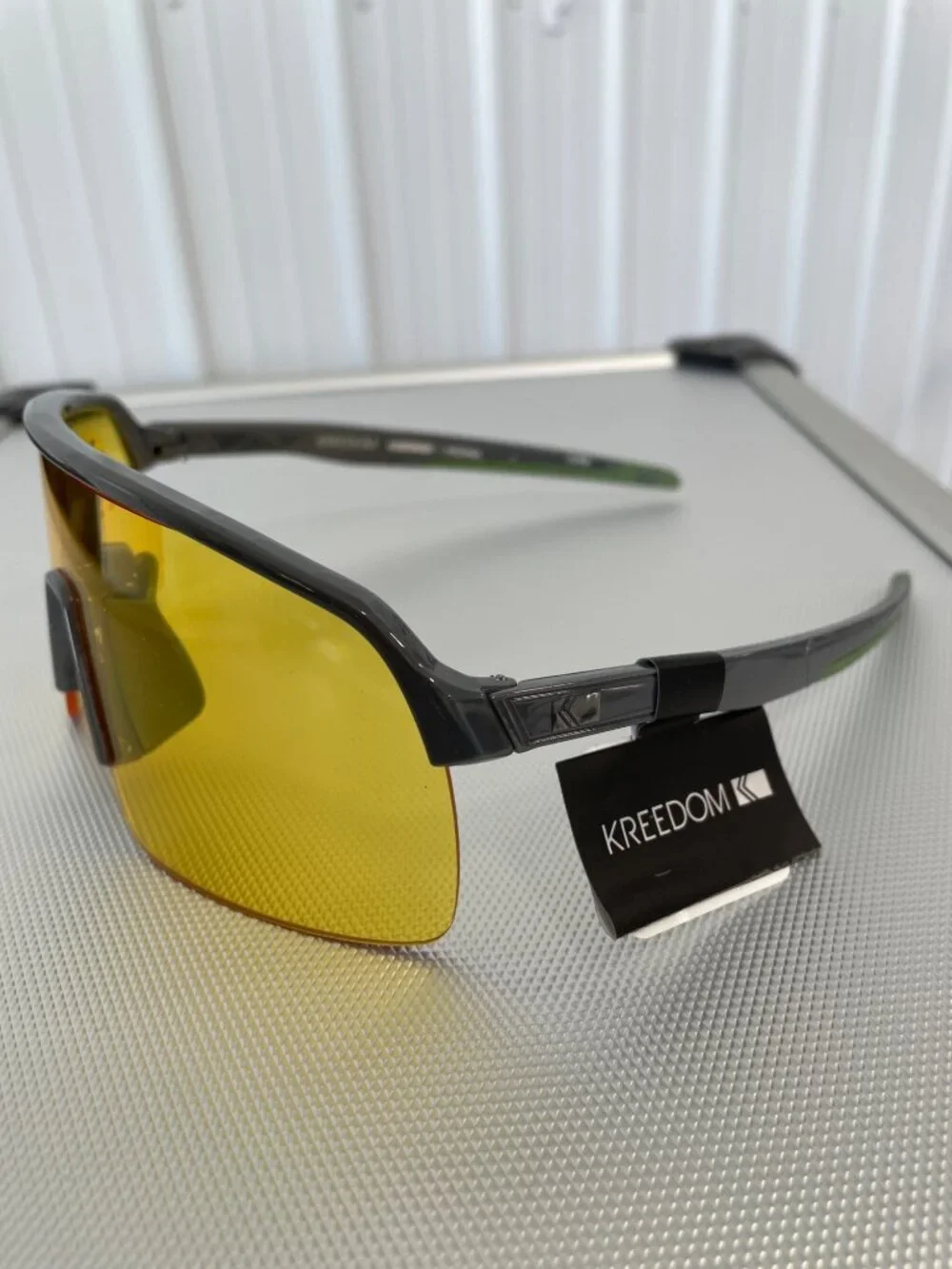 Kreedom Magnus Gaming Glasses Yellow Lens Green Accent Sport Eyewear Outdoor NEW